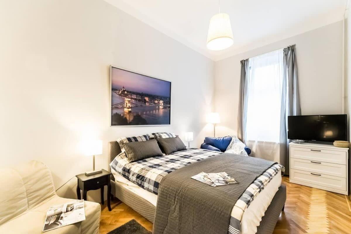 Perfectly Located, Renewed And Cozy Apartment Budapeste Exterior foto
